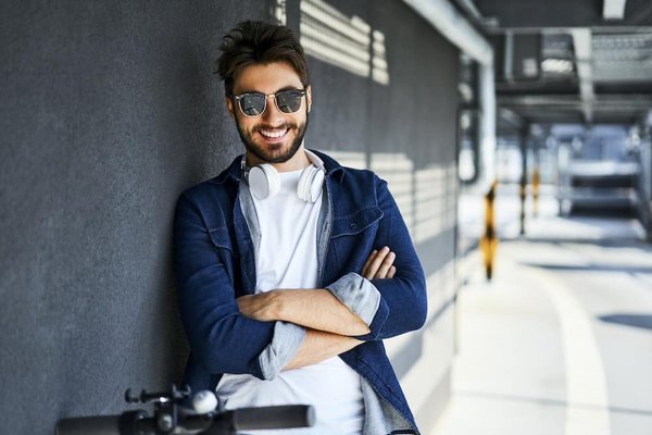 Comment choisir les lunettes de soleil pour homme selon la forme du visage ?