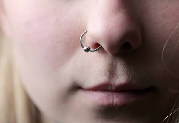 Comment choisir son professionnel pour un piercing ?